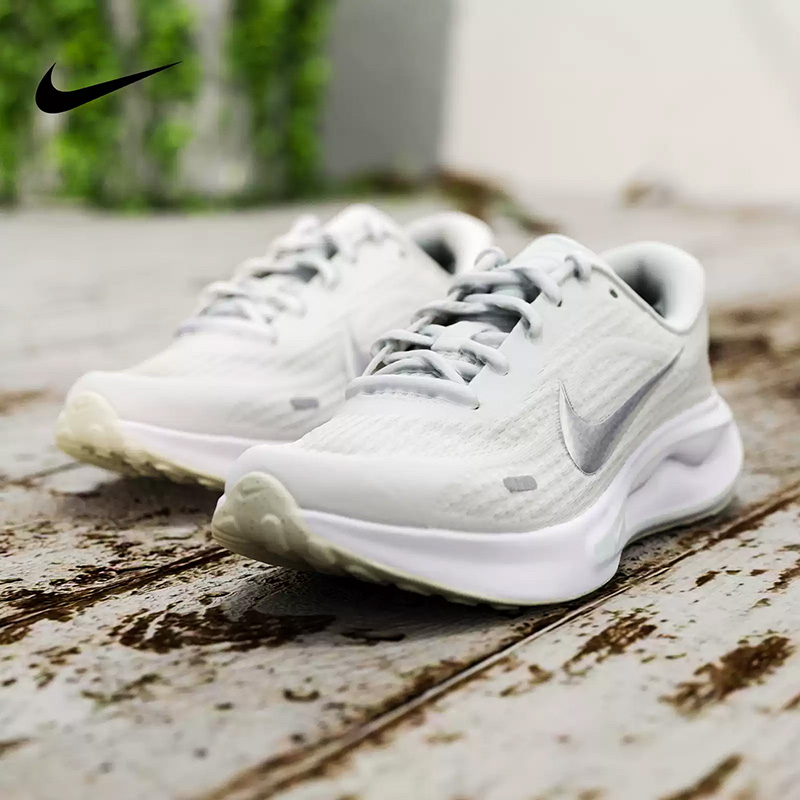 Tênis Esportivo Feminino NIKE  - Women Shoes Running Nike avaliação e preço